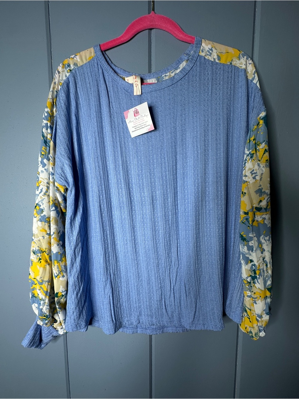 Boutique Hailey and Co Blue Crewneck Top with Floral Sleeves - size medium